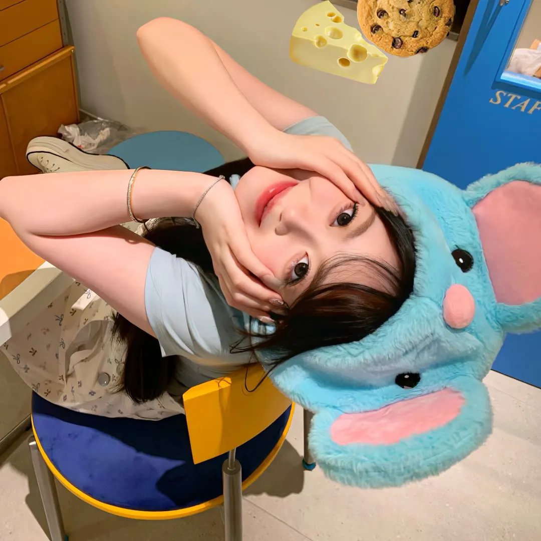 女机械人